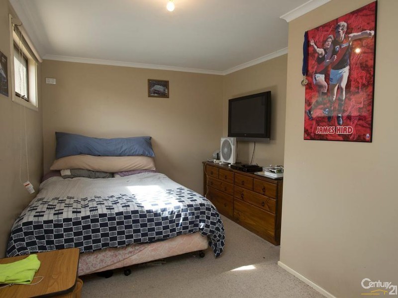 15 Flinders Street, Bittern VIC 3918