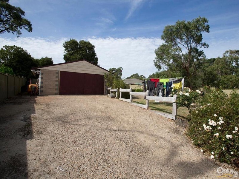 15 Flinders Street, Bittern VIC 3918