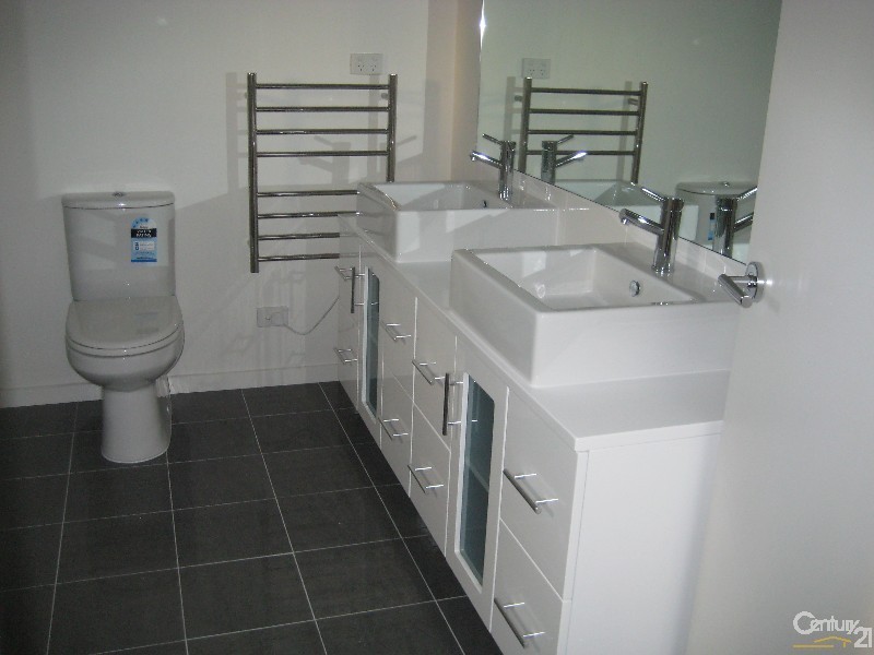 1/32 Cosmos Street, Dromana VIC 3936