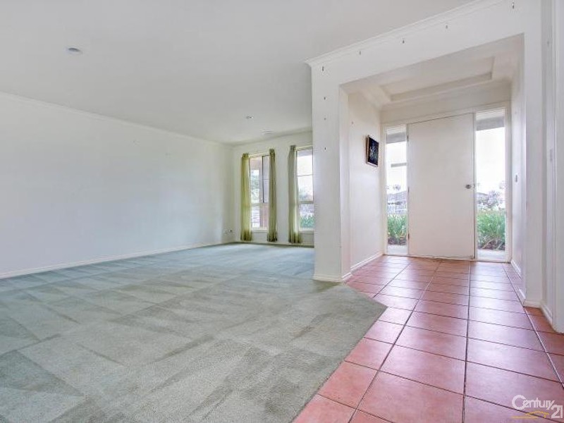 4 Moresby Court, Hastings VIC 3915