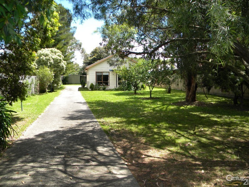 14 Pettit Street, Crib Point VIC 3919