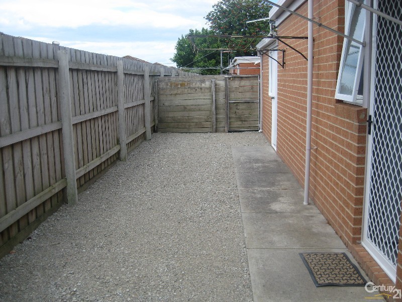 1/7 Gold Court, Hastings VIC 3915