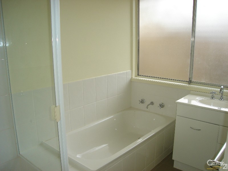 6 William Street, Tyabb VIC 3913