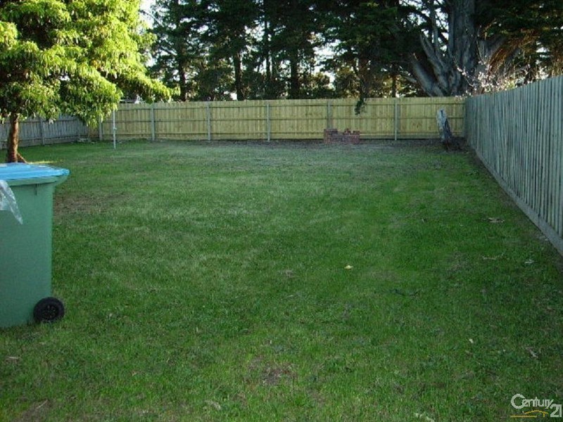 6 William Street, Tyabb VIC 3913