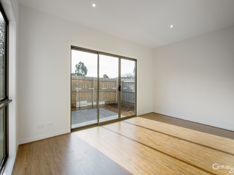 1/23 Orchard Grove, Tyabb VIC 3913