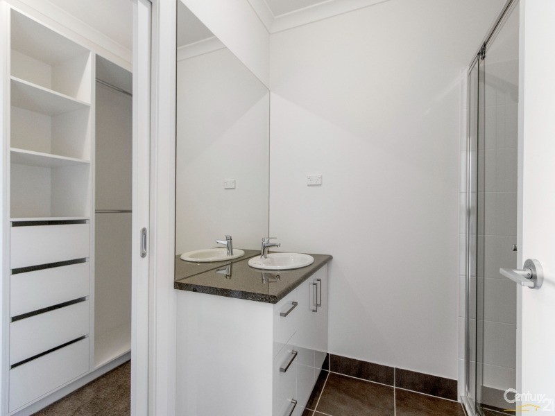 1/23 Orchard Grove, Tyabb VIC 3913