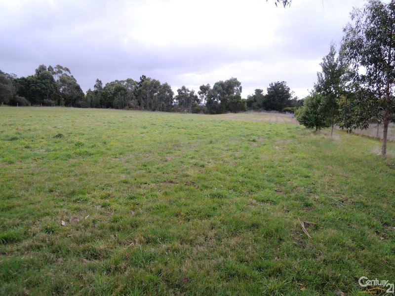 2372 Frankston Flinders Road, Bittern VIC 3918