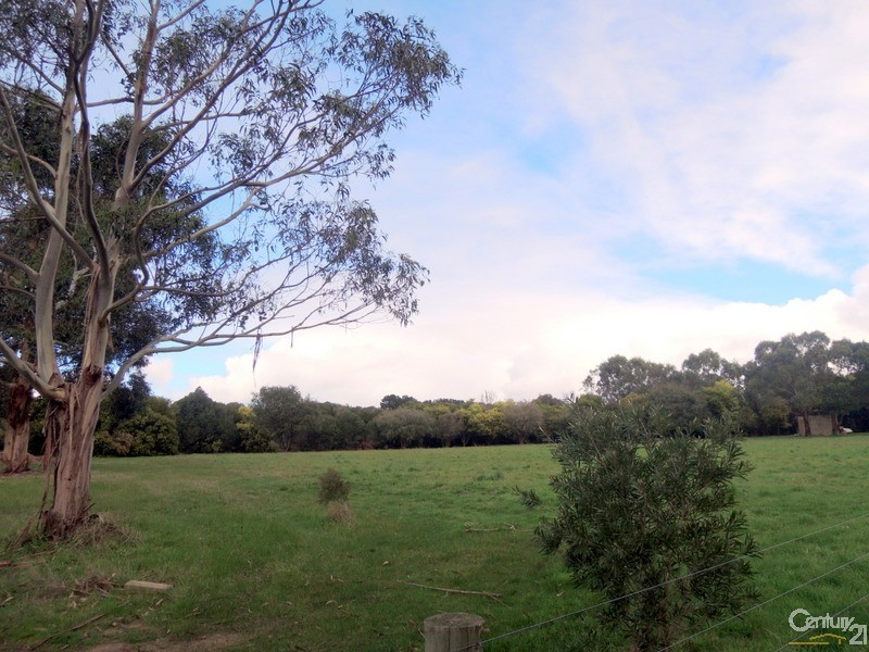 2374 Frankston Flinders Road, Bittern VIC 3918