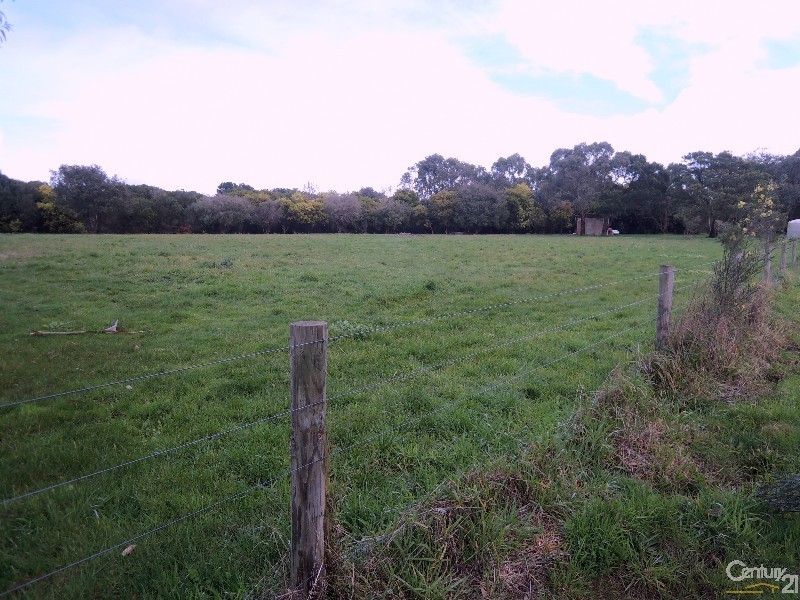 2374 Frankston Flinders Road, Bittern VIC 3918