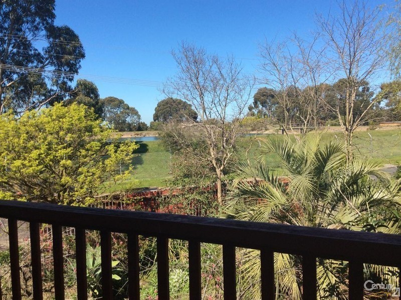 42 South Beach Road, Somers VIC 3927