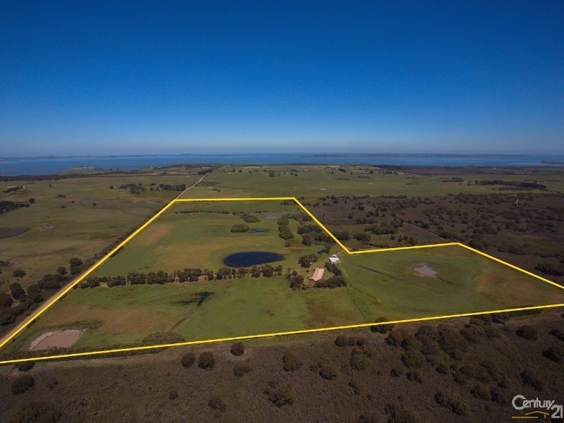 169 Mount Wellington Road, French Island VIC 3921