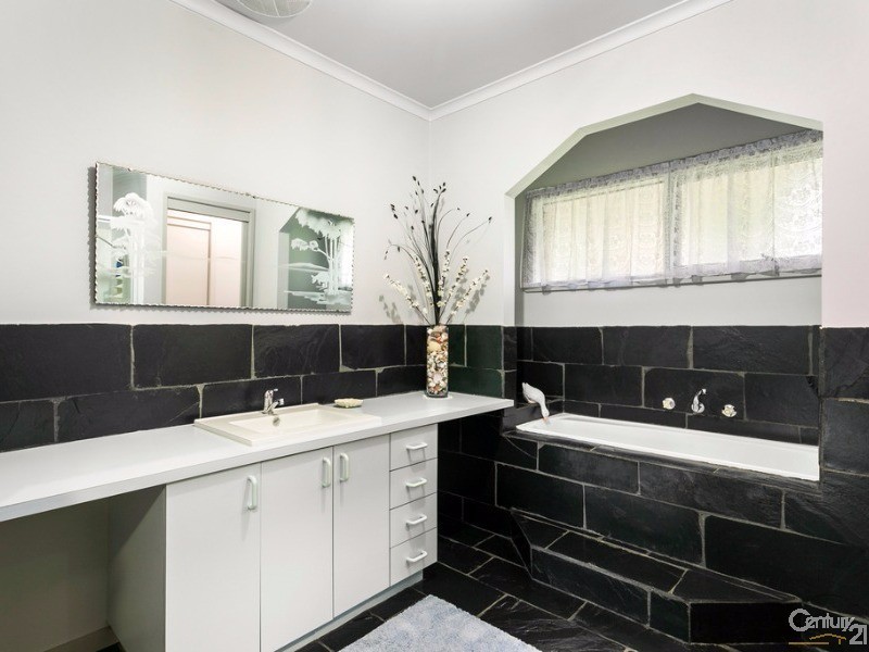 169 Mount Wellington Road, French Island VIC 3921