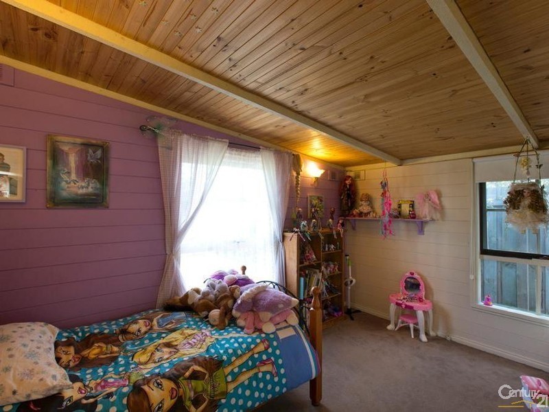 217 South Beach Road, Bittern VIC 3918