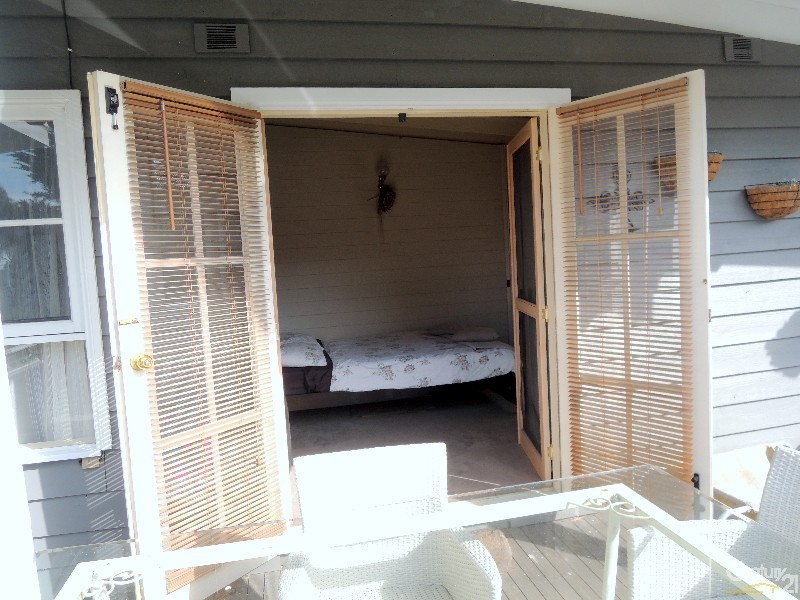 217 South Beach Road, Bittern VIC 3918