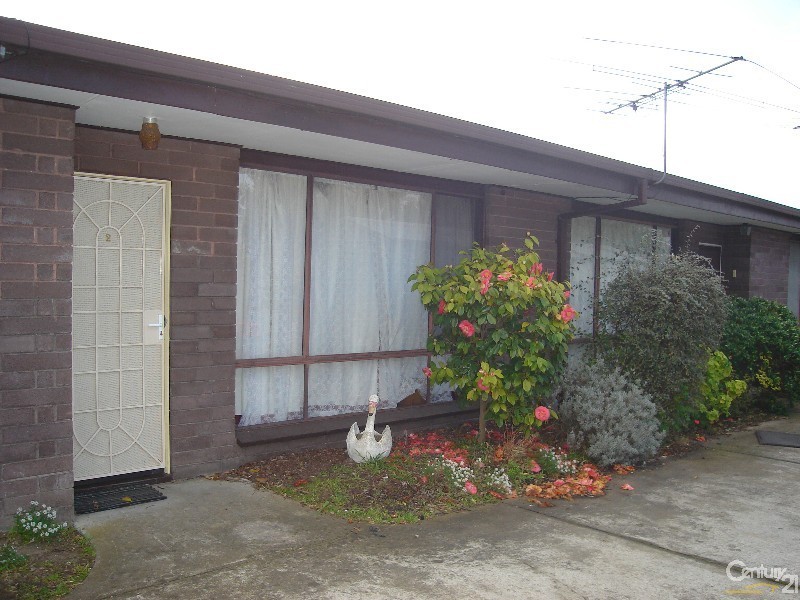 2/17 McCallum Street, Hastings VIC 3915