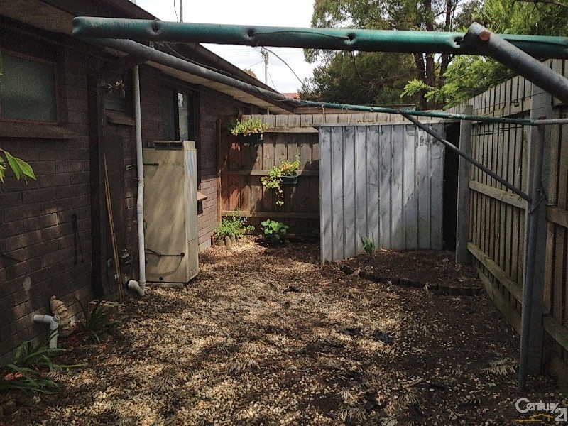 2/17 McCallum Street, Hastings VIC 3915