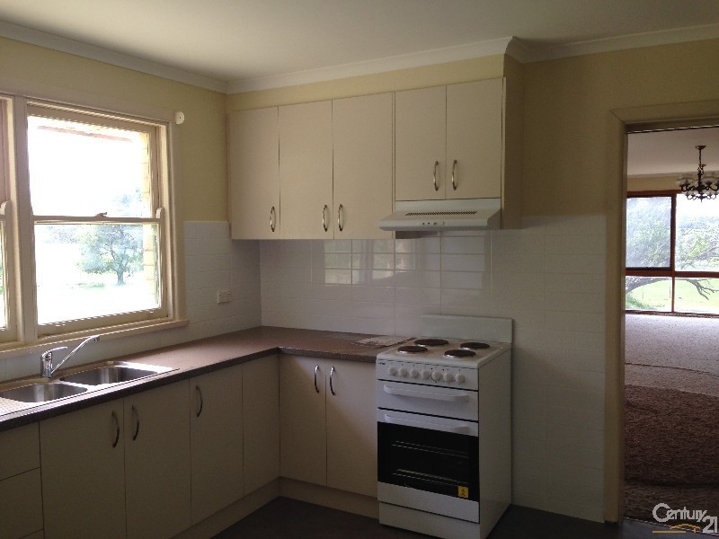 111 Point Leo Road, Red Hill South VIC 3937