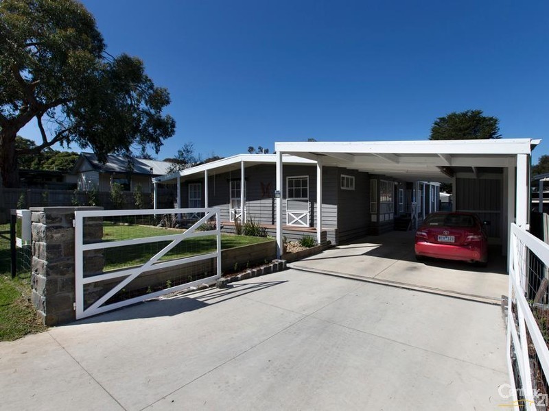 217 South Beach Road, Bittern VIC 3918