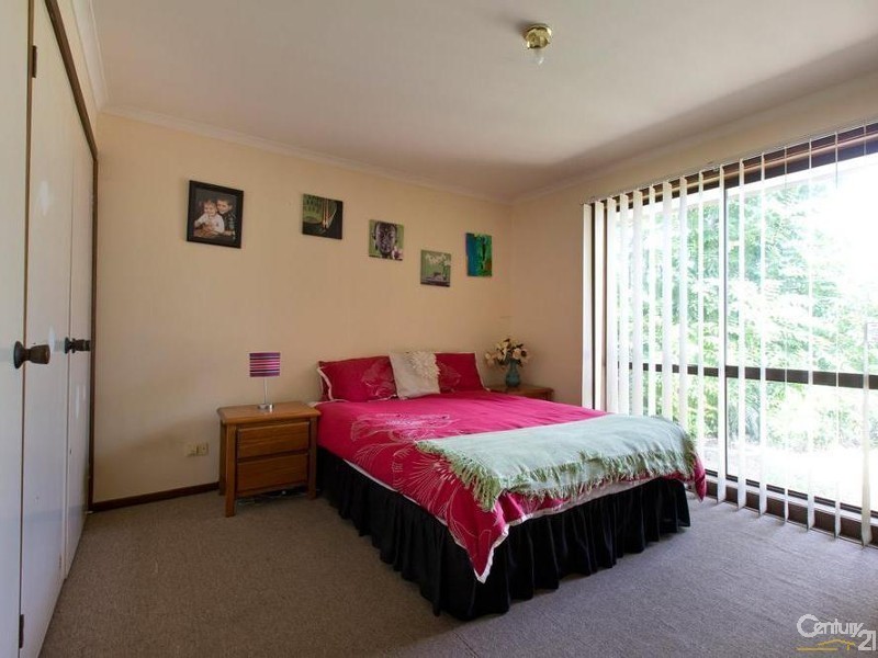 46 Clarendon Drive, Somerville VIC 3912