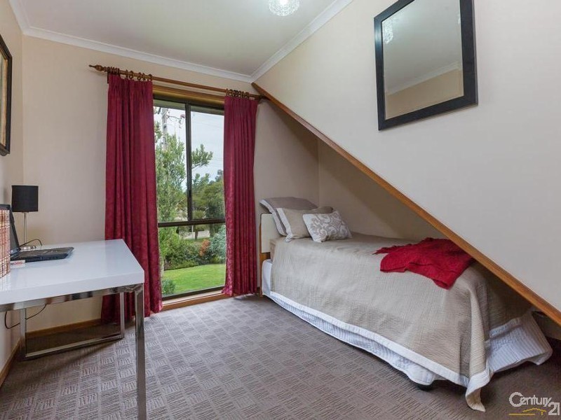 2 Clifton Court, Somers VIC 3927