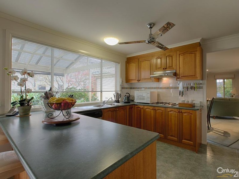 38 Warranqite Crescent, Hastings VIC 3915