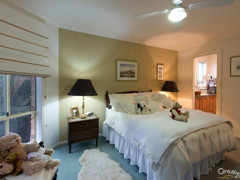 38 Warranqite Crescent, Hastings VIC 3915