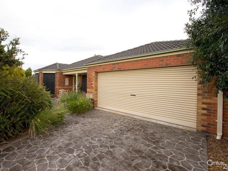 38 Warranqite Crescent, Hastings VIC 3915