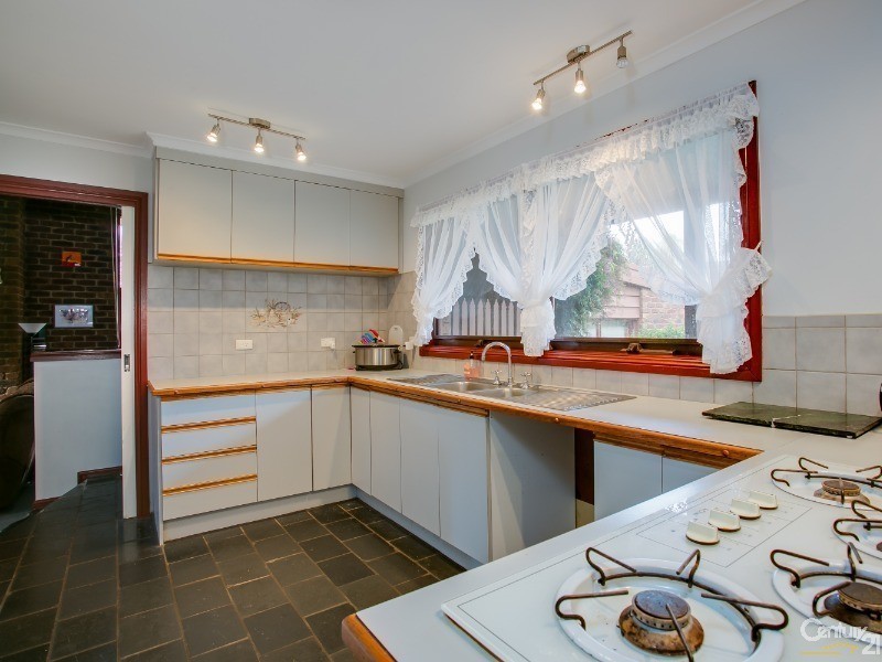 6 Sarrail Street, Crib Point VIC 3919