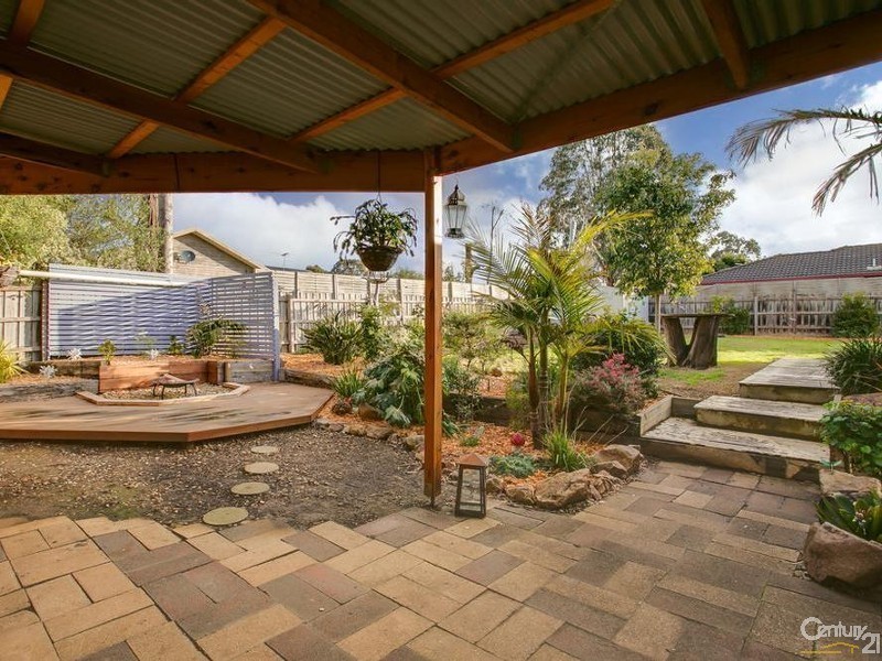 24 Michelle Drive, Hastings VIC 3915