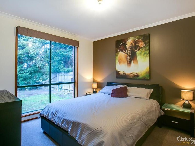 24 Michelle Drive, Hastings VIC 3915