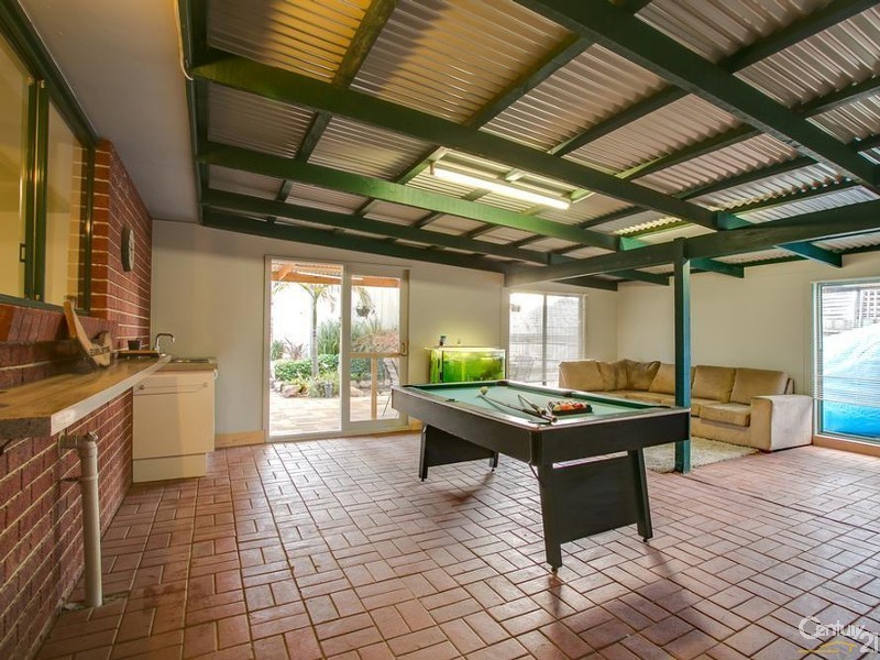 24 Michelle Drive, Hastings VIC 3915