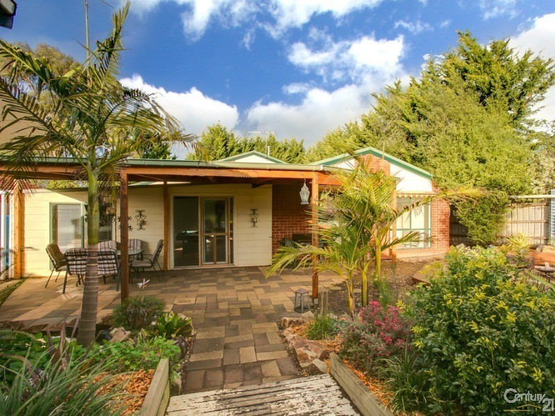 24 Michelle Drive, Hastings VIC 3915