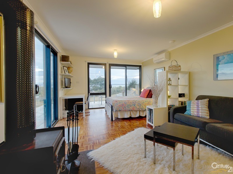 170 Coast Road, French Island VIC 3921