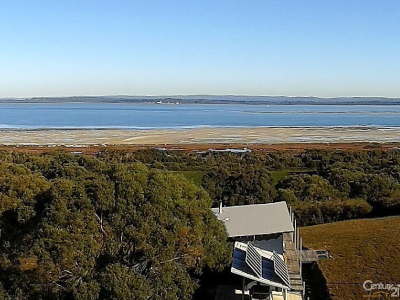 170 Coast Road, French Island VIC 3921