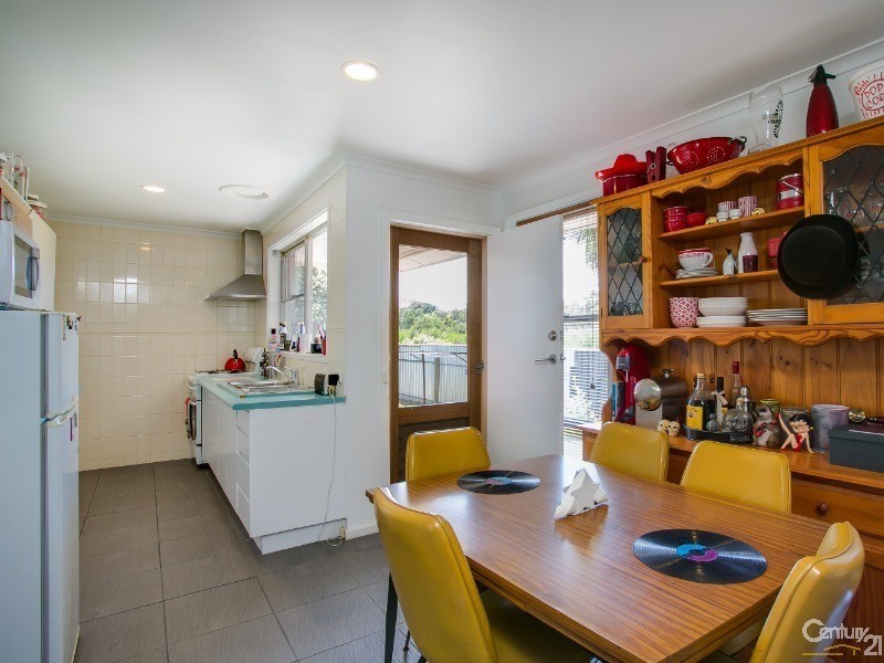 10 Barcoo Street, Hastings VIC 3915