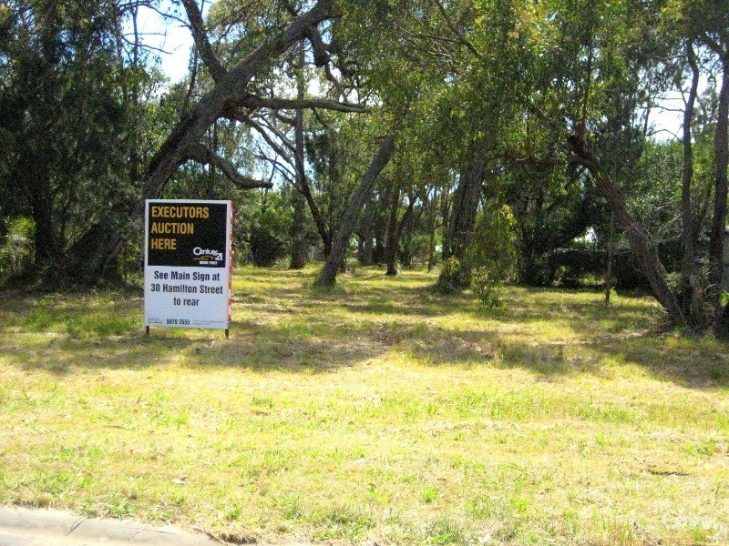 30 Hamilton Street, Crib Point VIC 3919