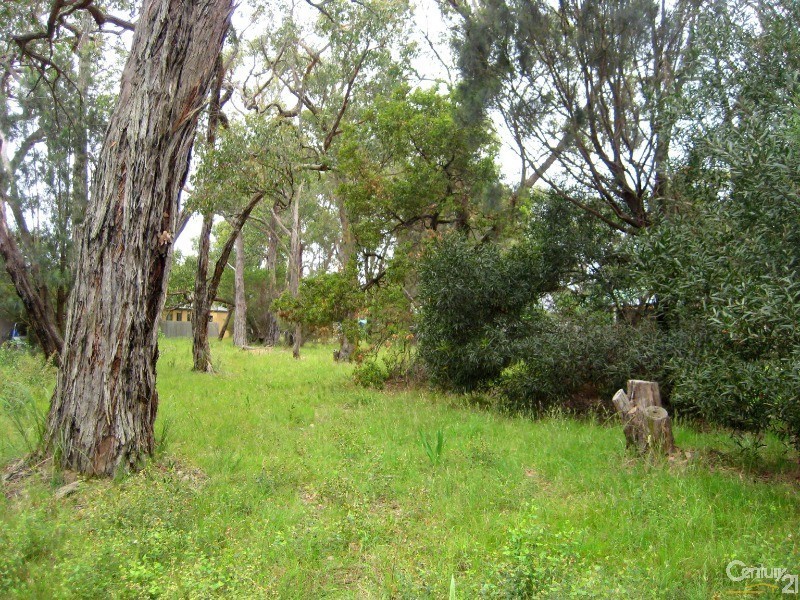 30 Hamilton Street, Crib Point VIC 3919