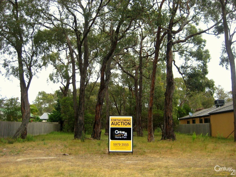 30 Hamilton Street, Crib Point VIC 3919