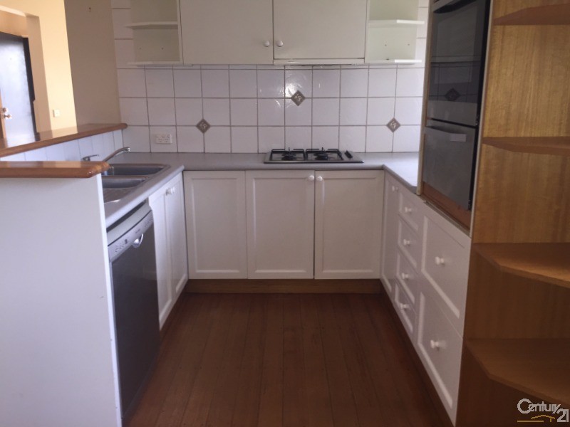 31 Penshurst, Hastings VIC 3915