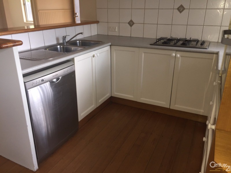 31 Penshurst, Hastings VIC 3915