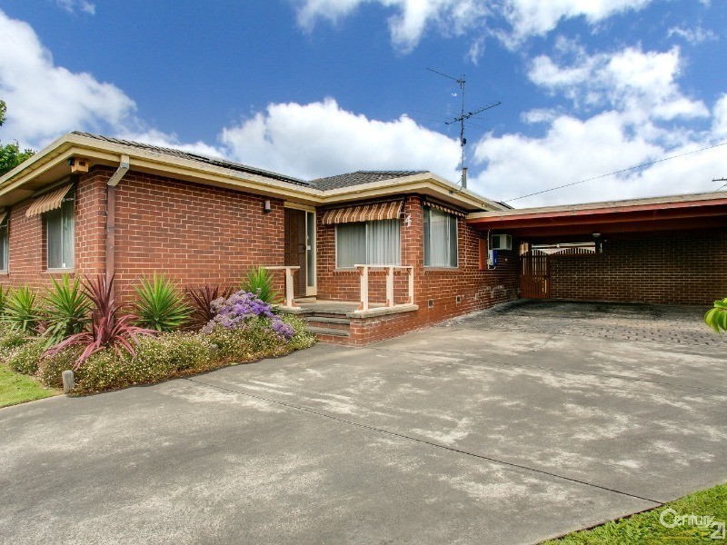 4 Penshurst Avenue, Hastings VIC 3915