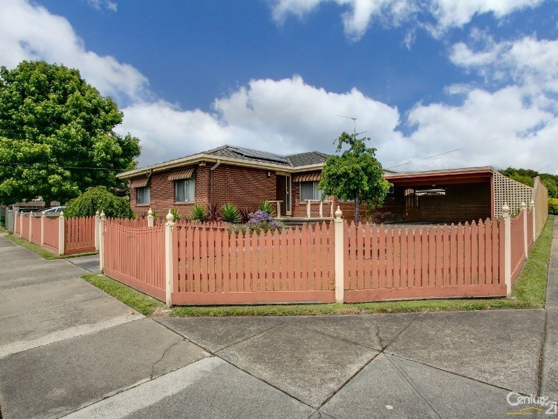 4 Penshurst Avenue, Hastings VIC 3915
