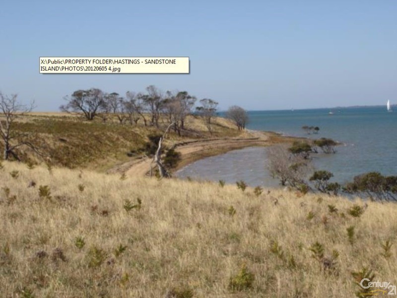 1 SANDSTONE ISLAND, Hastings VIC 3915