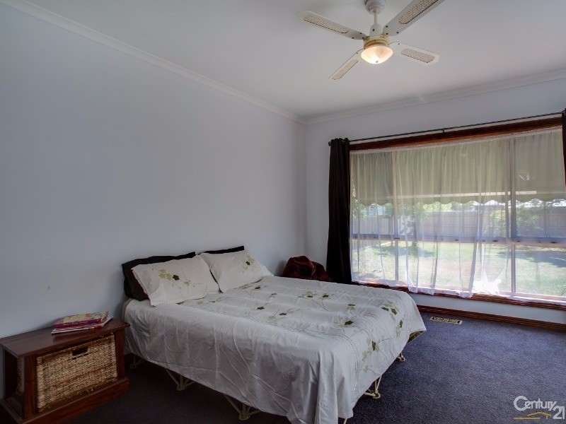 18 Laurel Court, Hastings VIC 3915