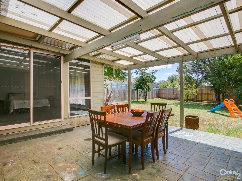 18 Laurel Court, Hastings VIC 3915