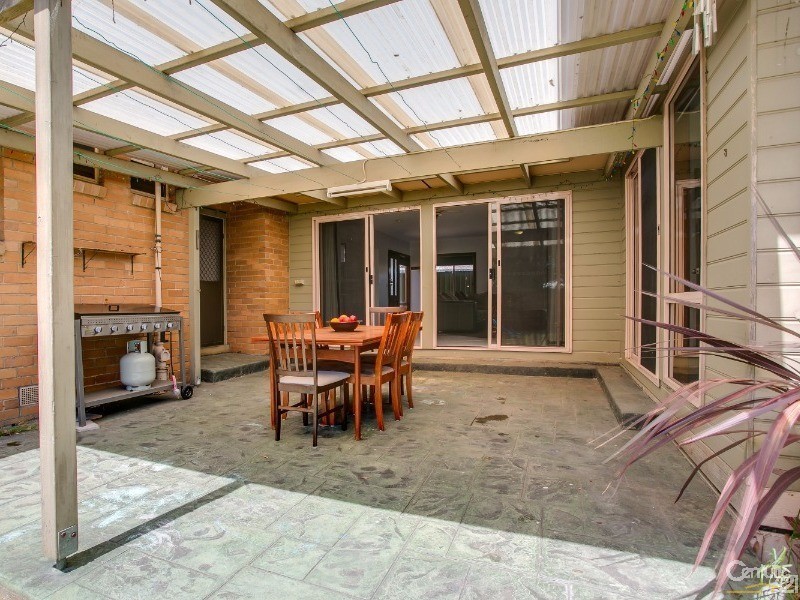 18 Laurel Court, Hastings VIC 3915