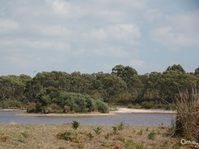 235A Mosquito Creek Road, French Island VIC 3921