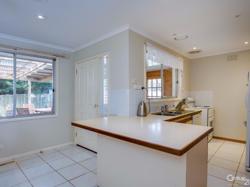 5 Torrens court, Hastings VIC 3915