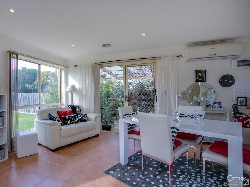 5  5-7 Douglas Street, Hastings VIC 3915