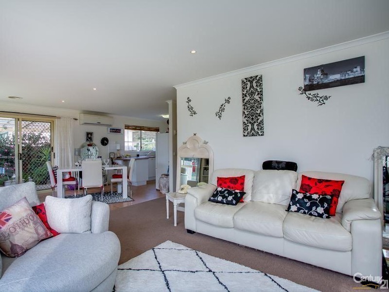 5  5-7 Douglas Street, Hastings VIC 3915